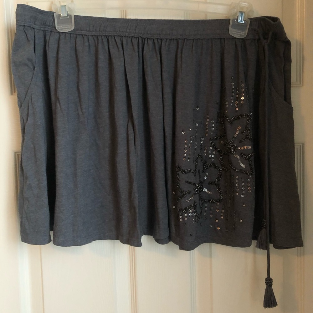 AE grey beaded mini skirt